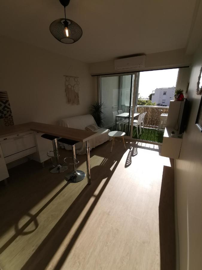 Appartement 1 Chambre + Parking A Deux Pas Des Plages Сет Екстер'єр фото